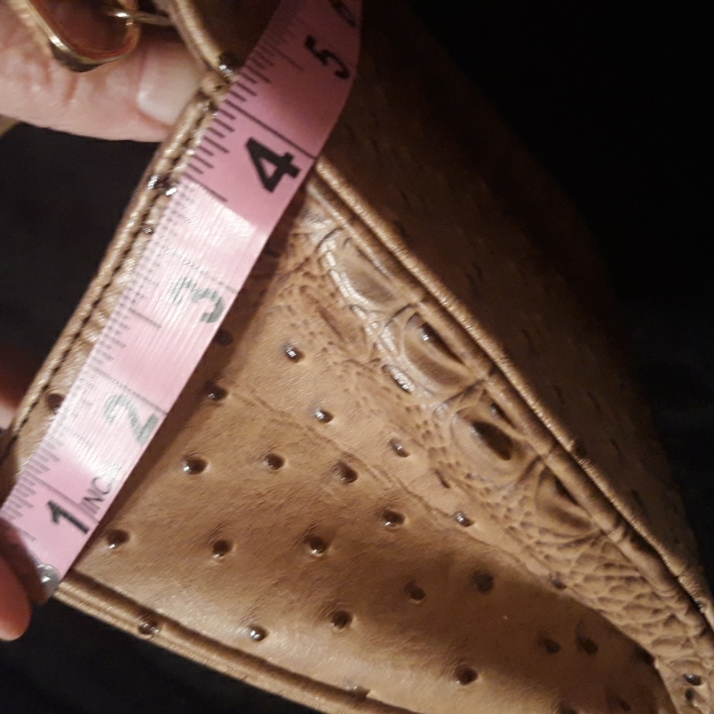 Faux Ostrich Crossbody/Clutch Bag - Picture 7 of 8